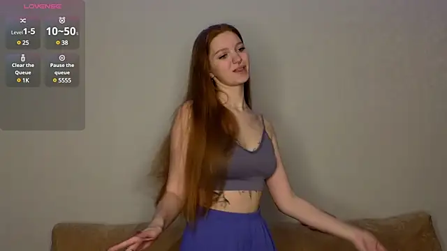 Candy Lynni online show from December 11, 2024, 5:37 pm