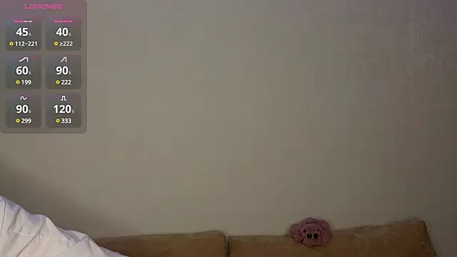 Candy Lynni online show from December 27, 2024, 6:10 pm