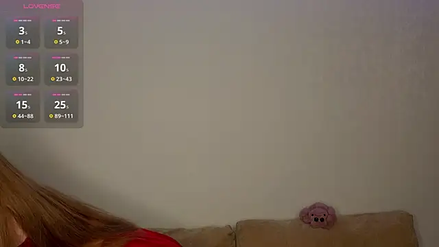 Candy Lynni online show from December 18, 2024, 5:42 pm