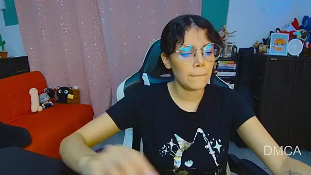 Drea Foox online show from January 9, 2026, 4:08 am