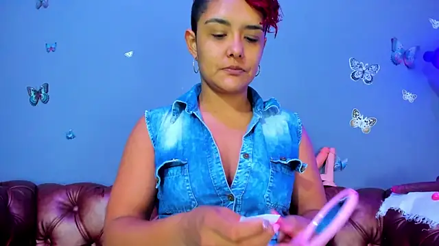 Kaira mosse online show from June 3, 2026, 11:44 am