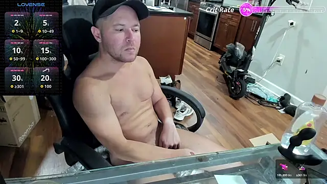 Snapshot of aaron_s_x chatting on October 10, 2025, 12:00 am aaron s x online show from October 10, 2025, 12:00 am