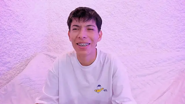 alexandersawyer online show from December 1, 2025, 12:17 pm