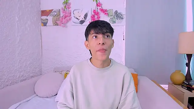 alexandersawyer online show from October 27, 2025, 12:17 pm