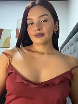 Melanyprada online show from November 22, 2025, 4:55 am