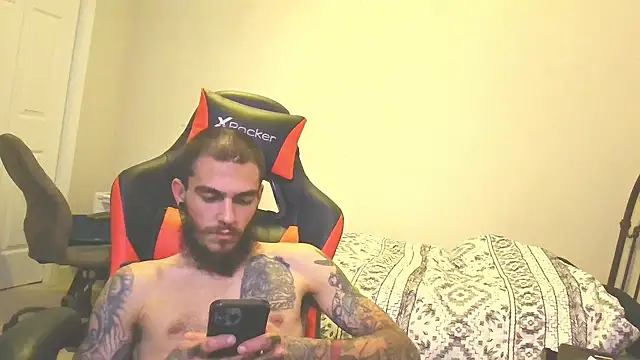 Snapshot of XMeF10 chatting on February 6, 2025, 2:22 am XMeF10 online show from February 6, 2025, 2:22 am