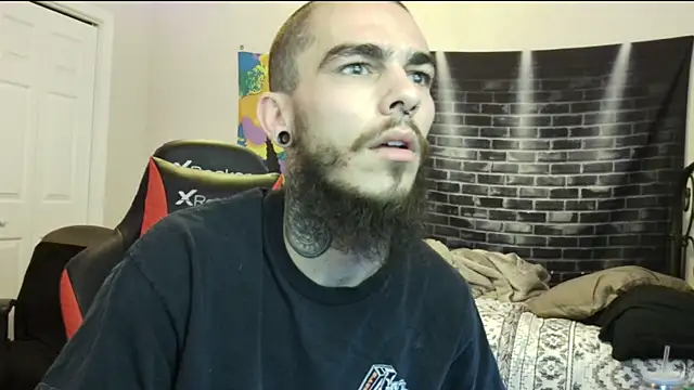 Snapshot of XMeF10 chatting on January 18, 2025, 3:27 pm XMeF10 online show from January 18, 2025, 3:27 pm