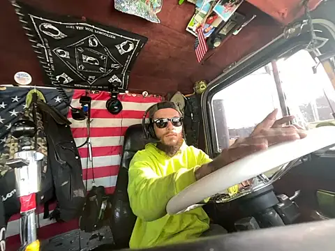 XMeF10 online show from January 15, 2026, 3:59 pm