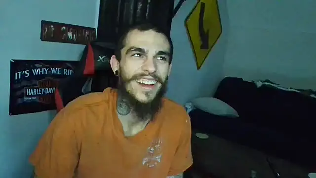 Snapshot of XMeF10 chatting on February 23, 2025, 9:05 pm XMeF10 online show from February 23, 2025, 9:05 pm