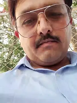Akhil3290 online show from May 7, 2026, 1:14 pm