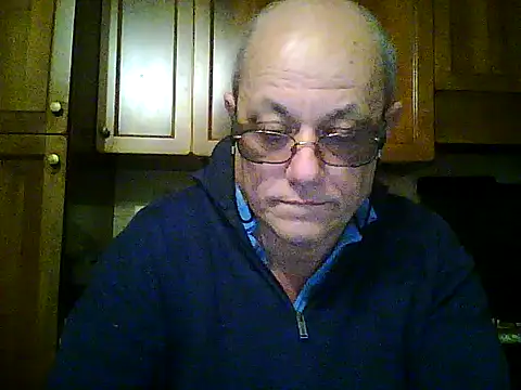 Snapshot of gianbragallini chatting on March 16, 2026, 10:01 pm gianbragallini online show from March 16, 2026, 10:01 pm