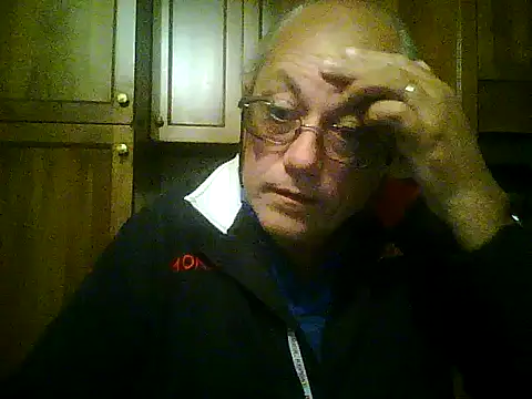 gianbragallini online show from October 2, 2025, 10:02 pm