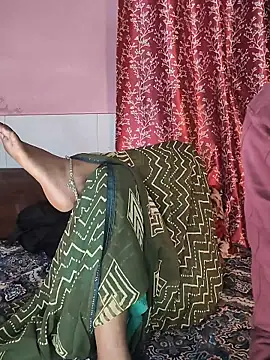 Shivani Mumbai85 online show from July 25, 2026, 4:57 pm