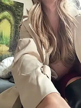 See my Boobs  online show from November 30, 2025, 12:39 pm