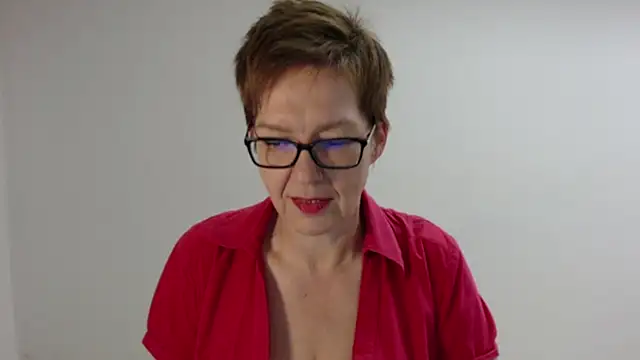 Sofie69Velvet online show from April 14, 2026, 6:29 am