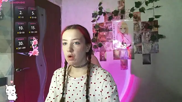 Snapshot of SweetieMollyy chatting on February 26, 2025, 2:27 pm SweetieMollyy online show from February 26, 2025, 2:27 pm