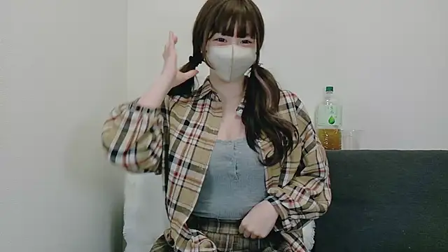 Oo O oO online show from March 18, 2025, 11:44 am