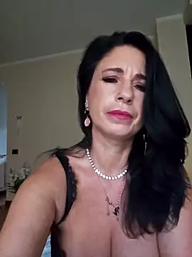 MichelleCara online show from October 7, 2025, 7:09 am