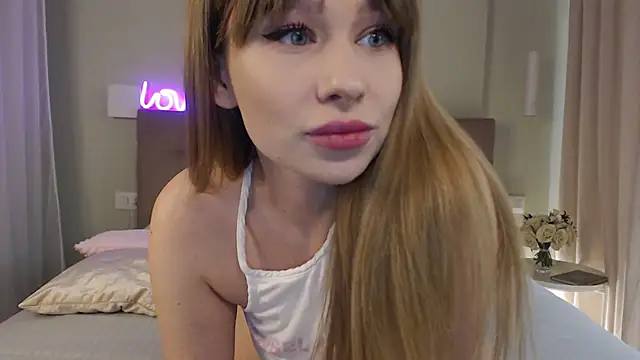 Snapshot of NoraLosttT chatting on February 8, 2025, 5:50 pm NoraLosttT online show from February 8, 2025, 5:50 pm