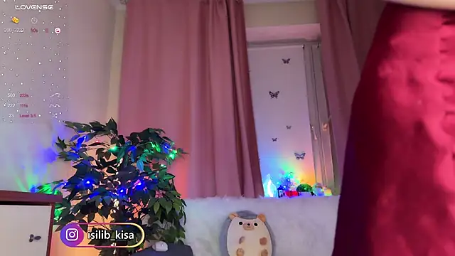 Snapshot of -Lisa_Kisa- chatting on December 28, 2024, 5:35 pm -Lisa Kisa- online show from December 28, 2024, 5:35 pm