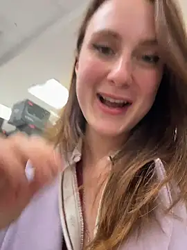 Snapshot of Dina_Tease chatting on October 19, 2025, 12:41 pm Dina Tease online show from October 19, 2025, 12:41 pm