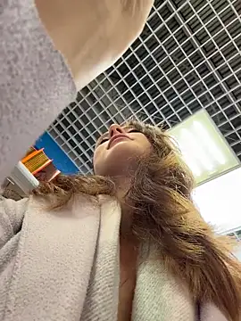 Snapshot of Dina_Tease chatting on October 27, 2025, 1:12 pm Dina Tease online show from October 27, 2025, 1:12 pm