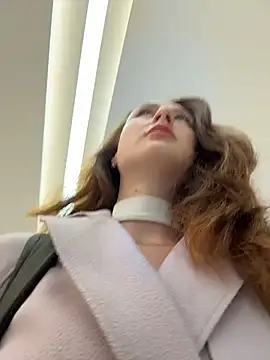 Snapshot of Dina_Tease chatting on October 7, 2025, 12:50 pm Dina Tease online show from October 7, 2025, 12:50 pm