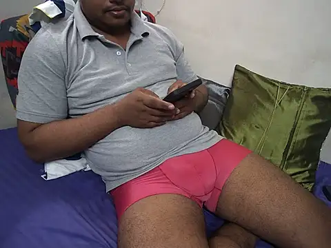 Snapshot of Lundmasti69 chatting on August 2, 2026, 10:02 am Lundmasti69 online show from August 2, 2026, 10:02 am