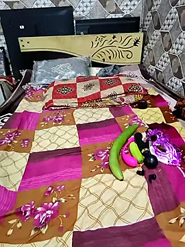Snapshot of pihu32824 chatting on October 1, 2025, 7:29 pm pihu32824 online show from October 1, 2025, 7:29 pm