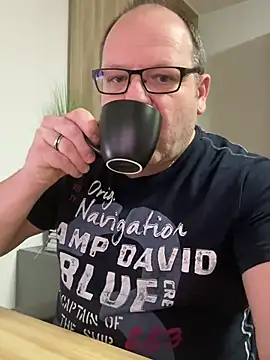 coupleLatinaLovers online show from January 31, 2025, 6:02 am