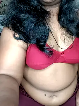 Snapshot of niketa__ chatting on December 5, 2024, 3:53 am niketa online show from December 5, 2024, 3:53 am