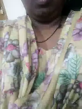 Snapshot of niketa__ chatting on January 10, 2025, 7:21 pm niketa online show from January 10, 2025, 7:21 pm