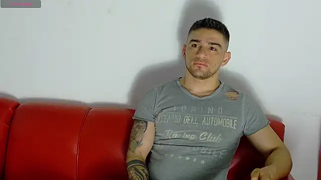 Sexy Alejandro  online show from February 9, 2026, 11:08 am