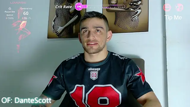 Sexy Alejandro  online show from July 7, 2026, 11:41 pm