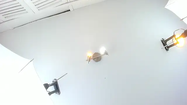 Snapshot of rave_connor chatting on June 25, 2026, 5:51 pm rave connor online show from June 25, 2026, 5:51 pm