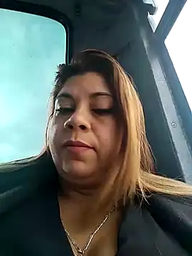 Snapshot of Laura-Hernandez chatting on February 7, 2025, 1:22 pm Laura-Hernandez online show from February 7, 2025, 1:22 pm