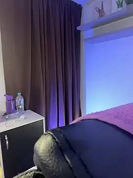 Valentina cartier online show from February 10, 2026, 11:37 pm