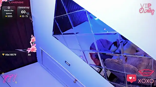 Alliemilky online show from March 4, 2026, 8:27 pm