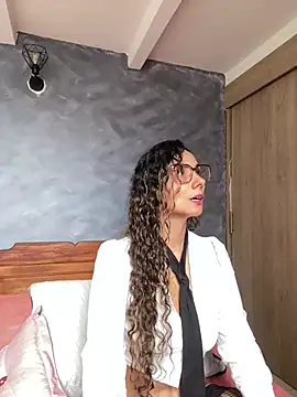 MafeeRoss online show from July 20, 2026, 7:38 pm