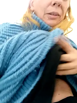 Lady kiss331 online show from December 22, 2024, 10:58 pm