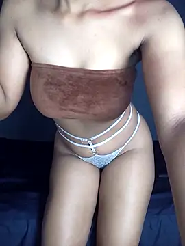 lisa larry88 online show from December 16, 2025, 3:22 am