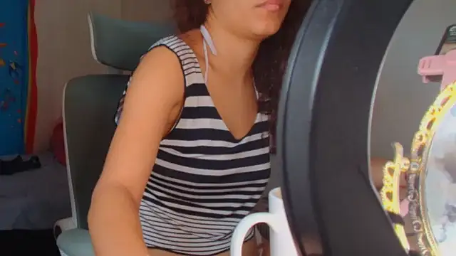 Snapshot of Sassa_69 chatting on February 22, 2026, 3:13 pm Sassa 69 online show from February 22, 2026, 3:13 pm