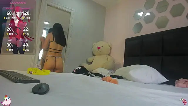 Catalina Jonex online show from September 10, 2025, 5:23 pm