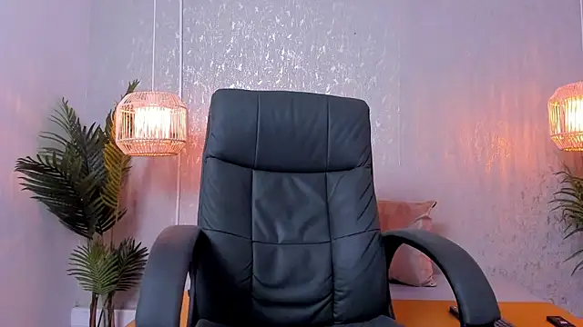 Regan   online show from October 18, 2025, 3:19 am