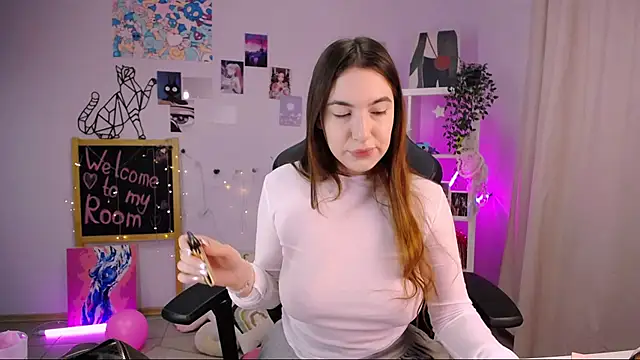 MelissaLovvv online show from February 23, 2025, 6:38 am