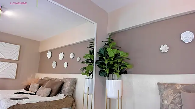 Snapshot of AriaFoster chatting on February 6, 2026, 4:08 am AriaFoster online show from February 6, 2026, 4:08 am