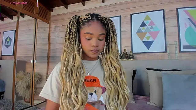 AriaFoster online show from March 9, 2026, 4:05 am