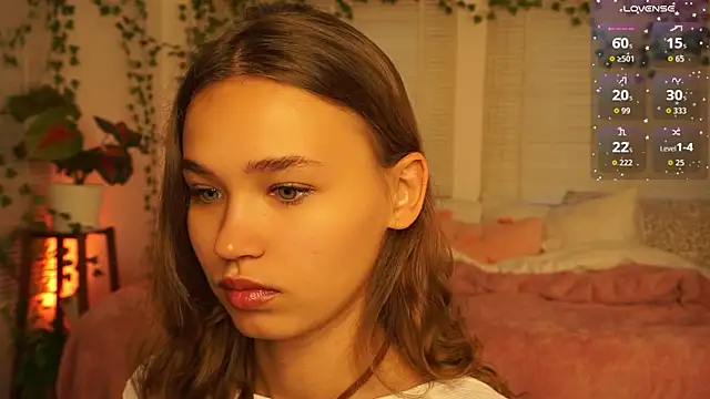 lexicoyy  online show from November 20, 2025, 3:51 am