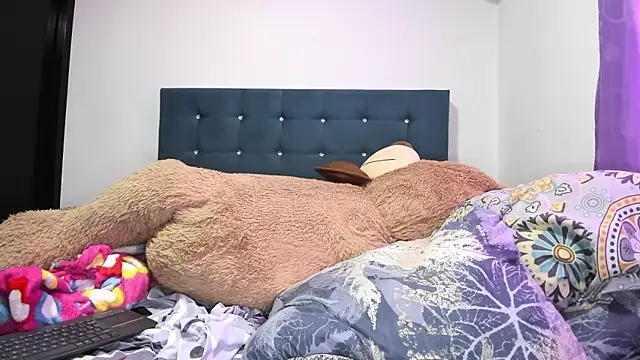 daamonxxx19 online show from January 9, 2026, 4:03 pm