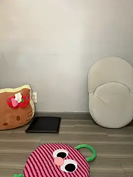 Snapshot of Fairy-HF chatting on February 25, 2026, 6:24 am Fairy-HF online show from February 25, 2026, 6:24 am